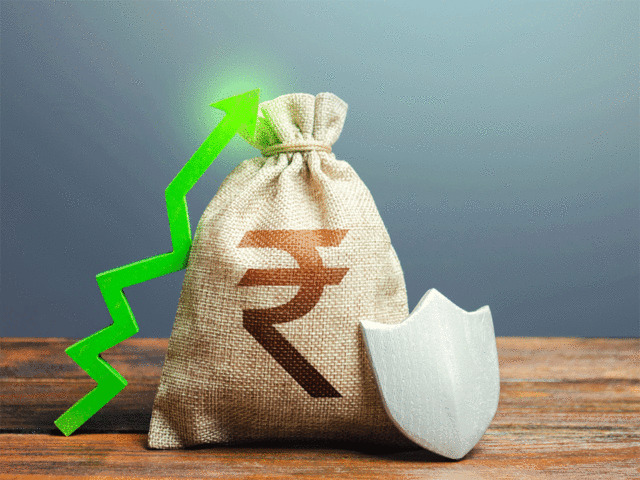 How Capital Guarantee Plans Would Save Your Money
